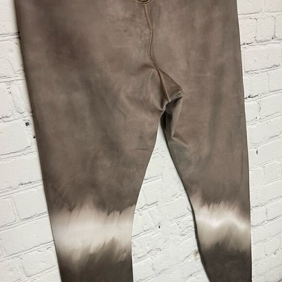 ATHLETA Elation Watercolor Stripe 7/8 Tight Legging Small - Picture 7 of 11